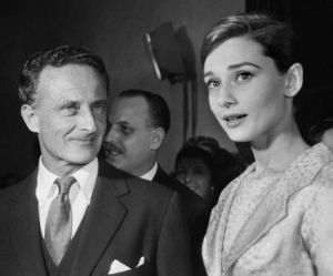 Audrey Hepburn and Hollywood director Fred Zinneman in Rome during filming of Nuns Story 1958.JPG
